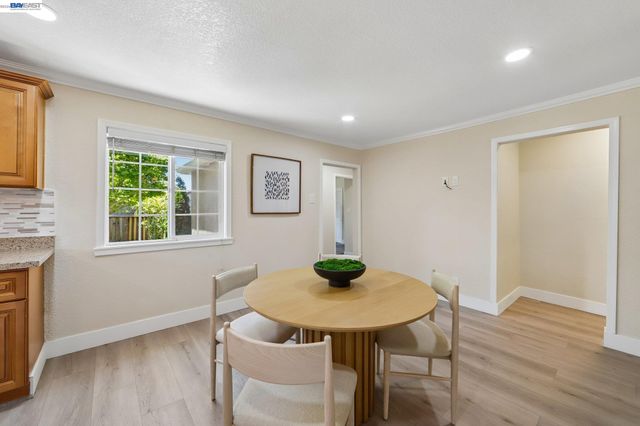 33741 12Th St, Union City, CA 94587