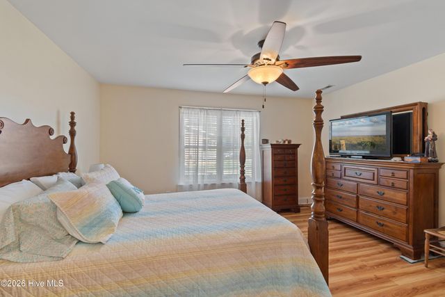 1893 Albemarle Road, Southport, NC 28461