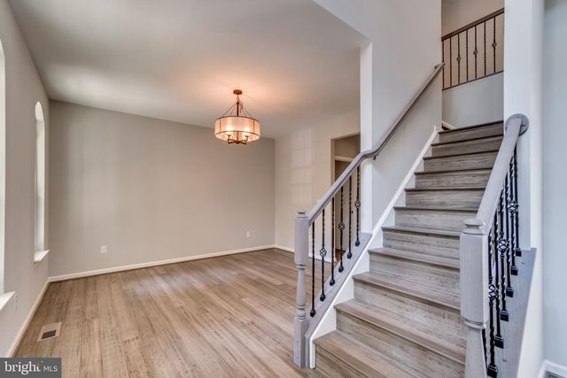 5347 HILLSIDE DR, Warrenton, VA 20187