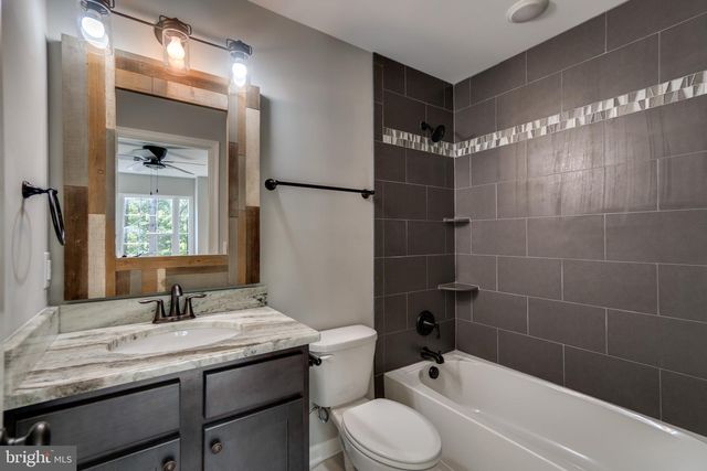 5347 HILLSIDE DR, Warrenton, VA 20187