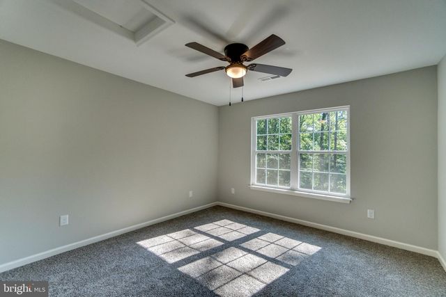 5347 HILLSIDE DR, Warrenton, VA 20187