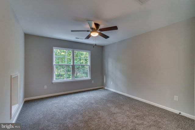 5347 HILLSIDE DR, Warrenton, VA 20187