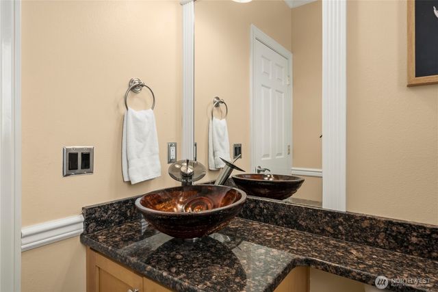22428 SE 280th Place, Maple Valley, WA 98038