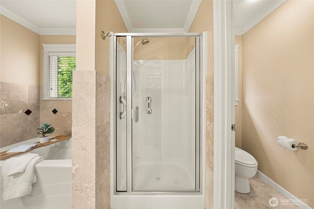 22428 SE 280th Place, Maple Valley, WA 98038