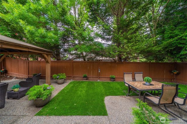 22428 SE 280th Place, Maple Valley, WA 98038