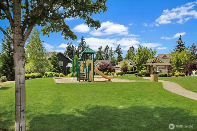 22428 SE 280th Place, Maple Valley, WA 98038