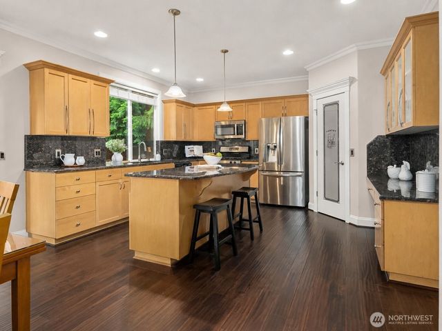 22428 SE 280th Place, Maple Valley, WA 98038