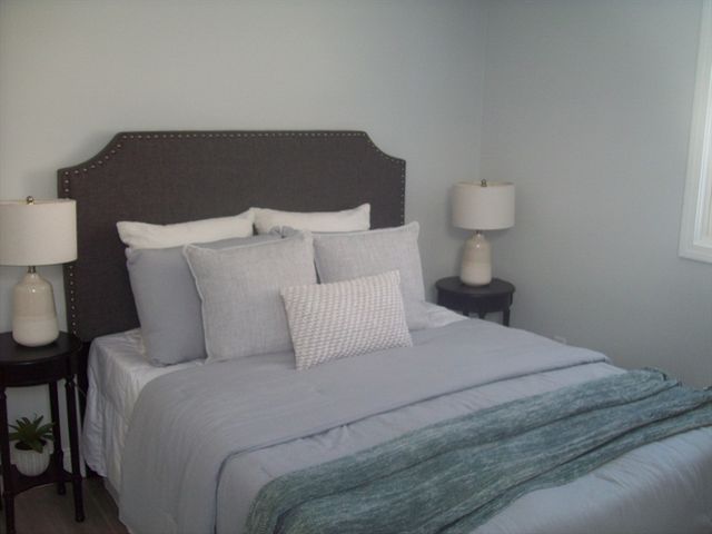 33 Hodges Avenue, Somerset, MA 02725