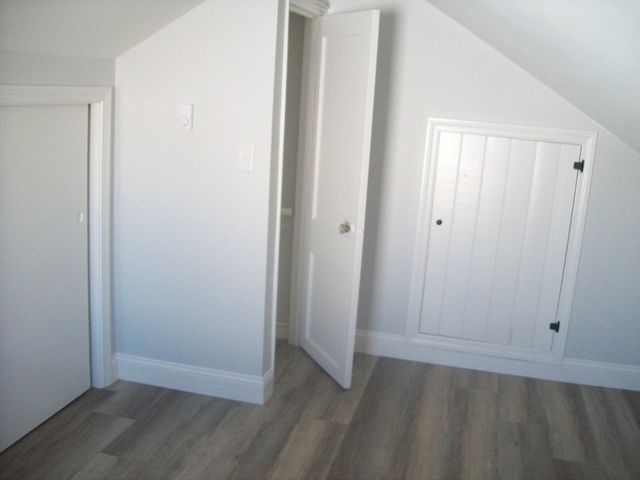 33 Hodges Avenue, Somerset, MA 02725