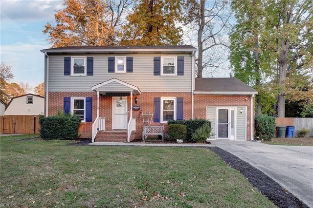 143 Longfellow DR, Newport News, VA 23602
