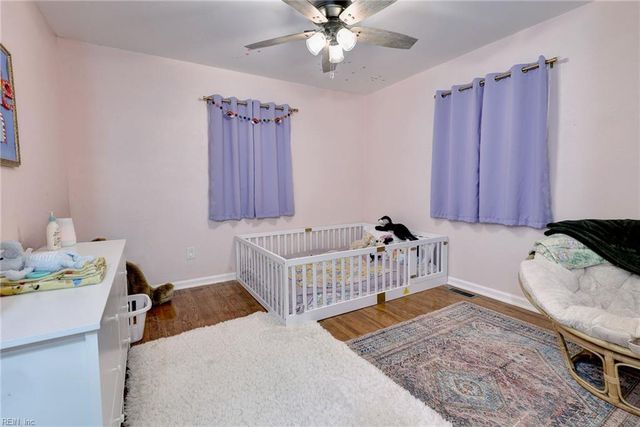 143 Longfellow DR, Newport News, VA 23602