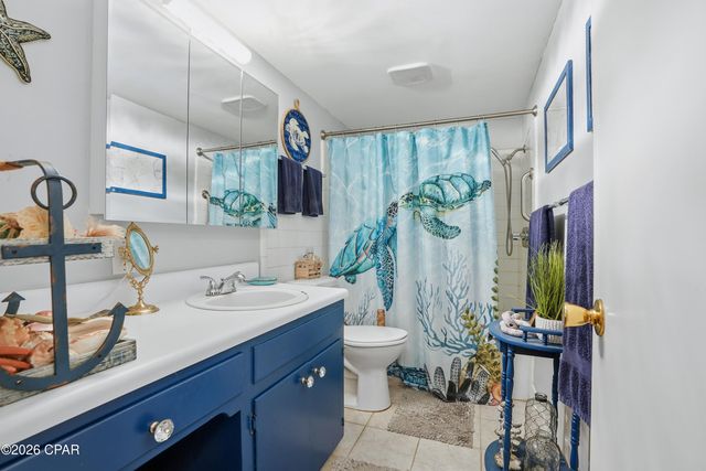 2100 W Beach Drive D101, Panama City, FL 32401