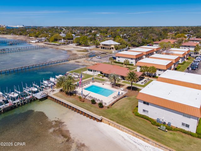 2100 W Beach Drive D101, Panama City, FL 32401