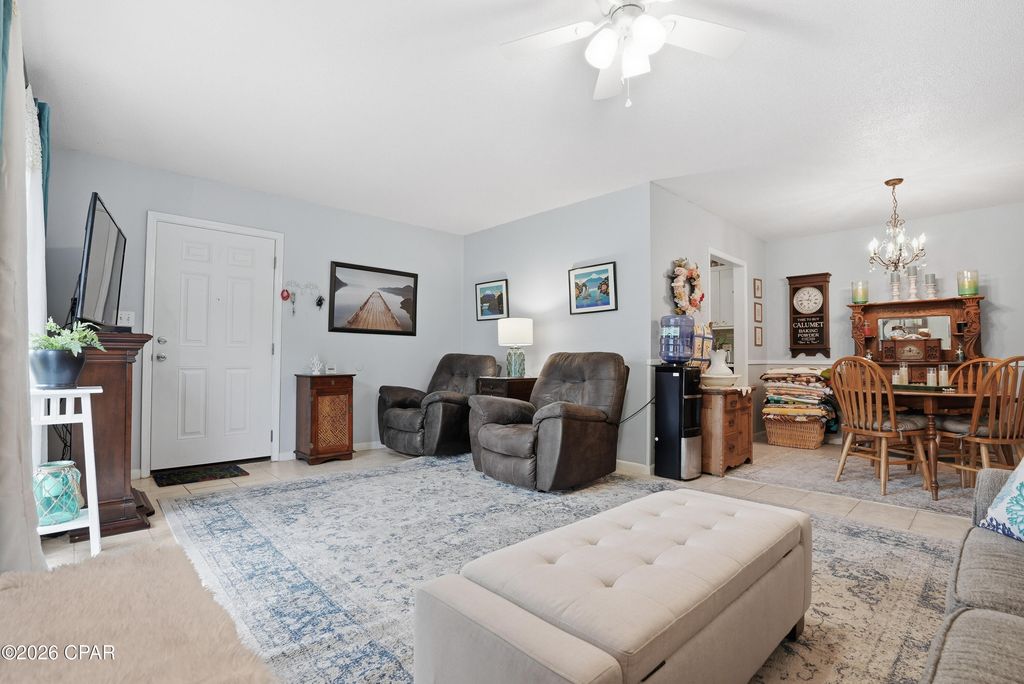 2100 W Beach Drive D101, Panama City, FL 32401