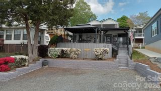 120 Elm Street, New London, NC 28127