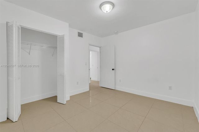 7537 NW 3rd Ave 2, Miami, FL 33150