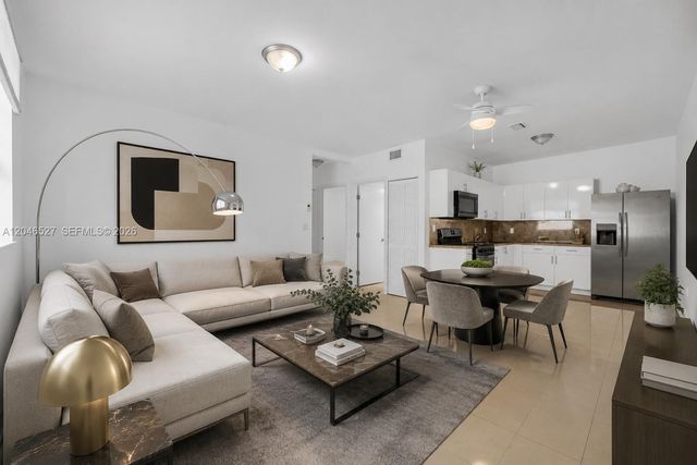 7537 NW 3rd Ave 2, Miami, FL 33150