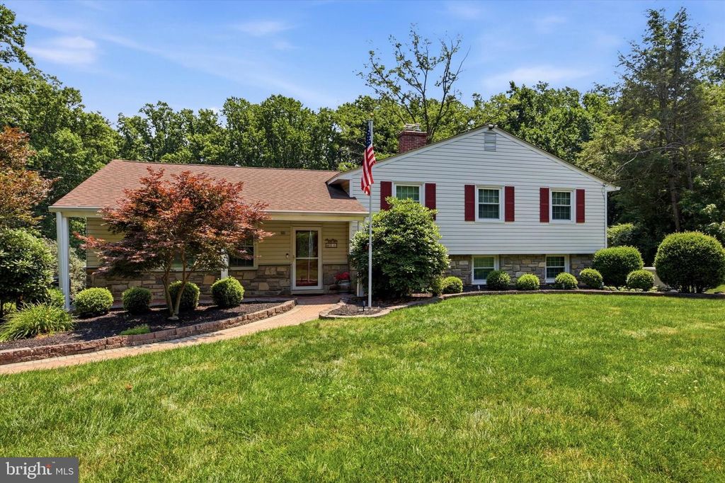 16 E GLEN CIR, MEDIA, PA 19063 — photo 2