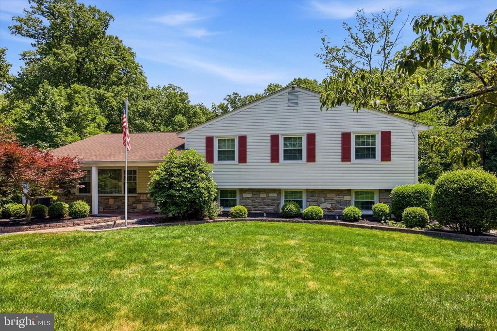 16 E GLEN CIR, MEDIA, PA 19063 — photo 4