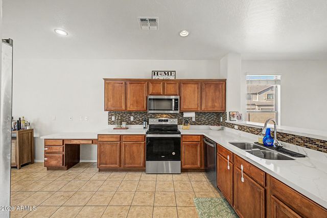 6959 S WILSON Drive, Chandler, AZ 85249