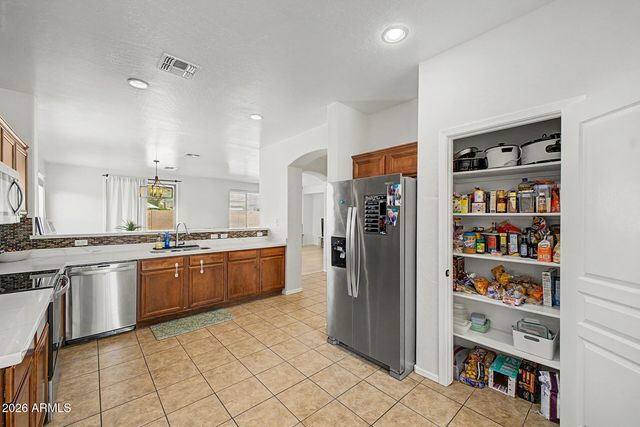 6959 S WILSON Drive, Chandler, AZ 85249