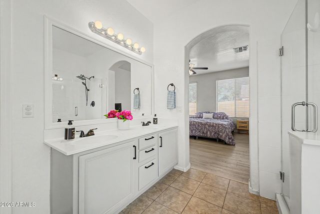 6959 S WILSON Drive, Chandler, AZ 85249