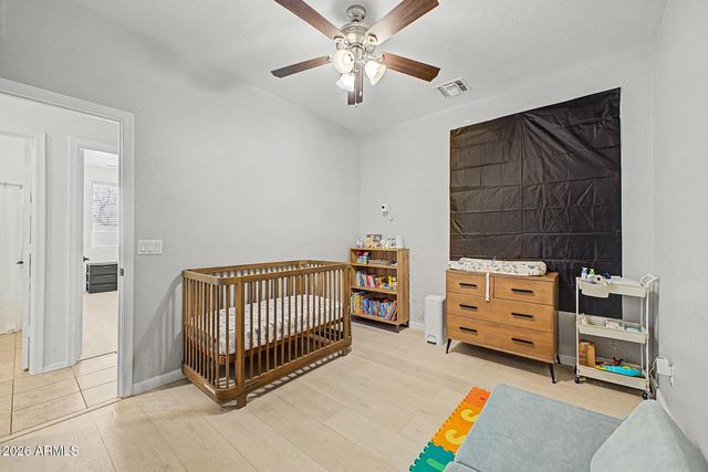 6959 S WILSON Drive, Chandler, AZ 85249