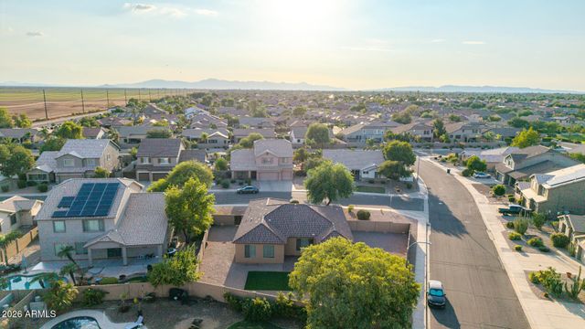 6959 S WILSON Drive, Chandler, AZ 85249