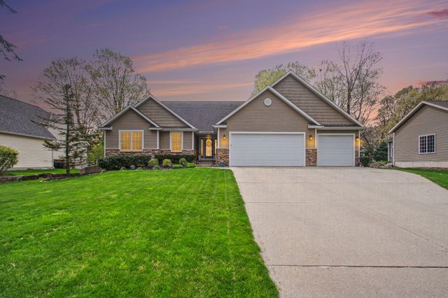 2300 Perry Street, Holland, MI 49424