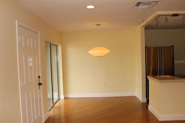 138 W AMERICA STREET 38, Orlando, FL 32801