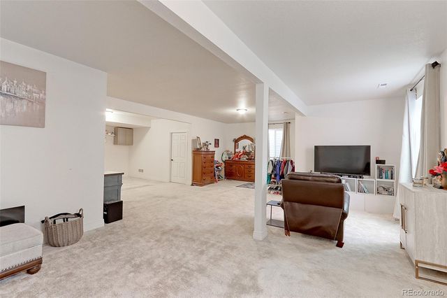 4435 N Picadilly Court, Aurora, CO 80019