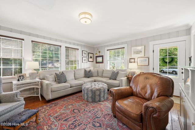 1126 N Market Street, Washington, NC 27889