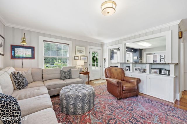 1126 N Market Street, Washington, NC 27889