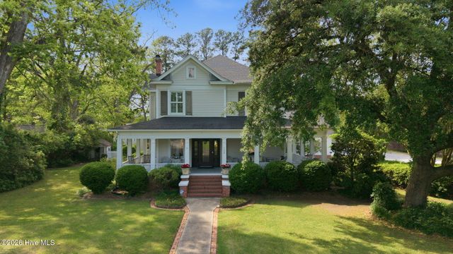 1126 N Market Street, Washington, NC 27889