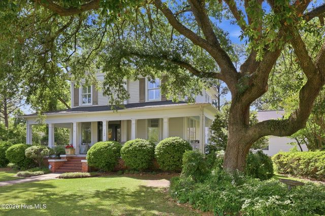 1126 N Market Street, Washington, NC 27889