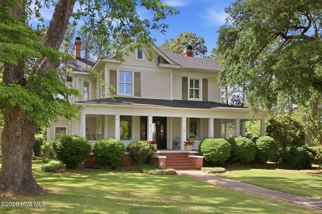 1126 N Market Street, Washington, NC 27889