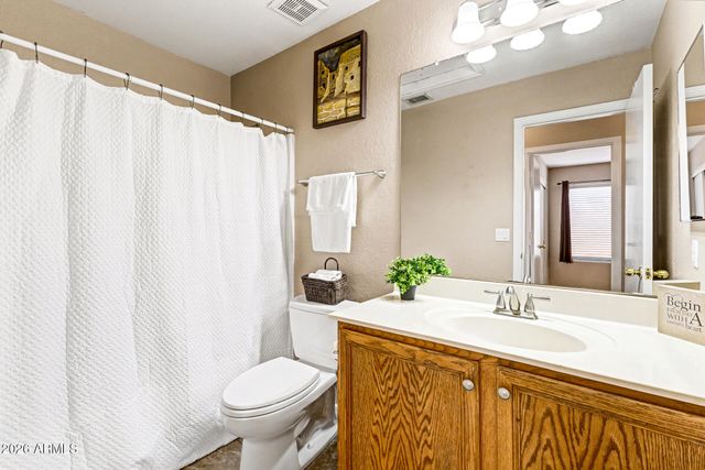 1688 E HEATHER Avenue, Gilbert, AZ 85234