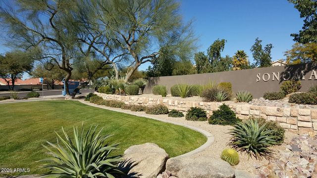 1688 E HEATHER Avenue, Gilbert, AZ 85234