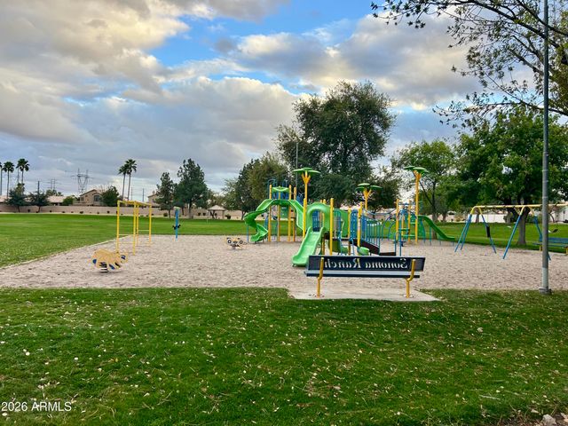 1688 E HEATHER Avenue, Gilbert, AZ 85234