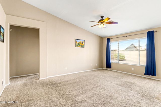 1688 E HEATHER Avenue, Gilbert, AZ 85234