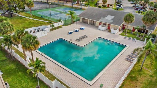 3500 Blue Lake Drive 503, Pompano Beach, FL 33064