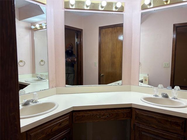 1404 Peach Tree Lane, Norman, OK 73071