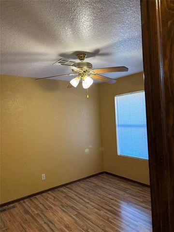 1404 Peach Tree Lane, Norman, OK 73071