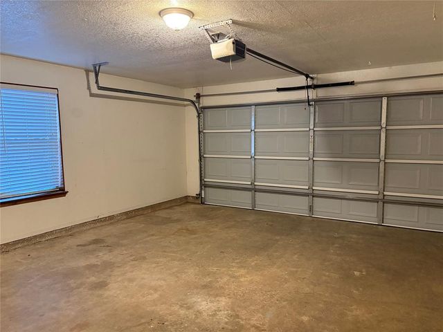 1404 Peach Tree Lane, Norman, OK 73071