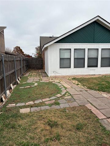 1404 Peach Tree Lane, Norman, OK 73071