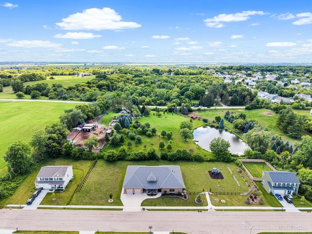 1210 Stonegate Drive, Marengo, IL 60152