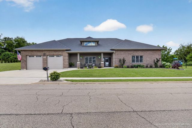 1210 Stonegate Drive, Marengo, IL 60152