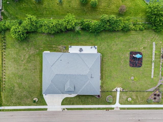 1210 Stonegate Drive, Marengo, IL 60152