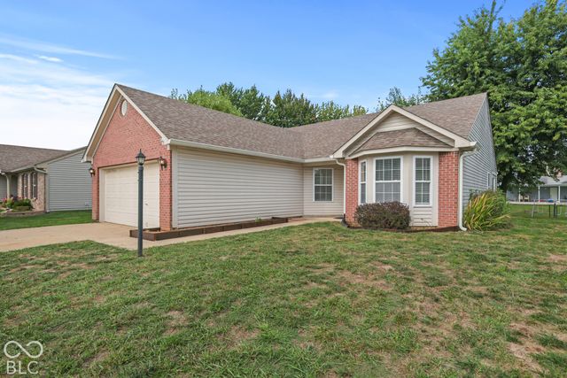 4674 Walker Street, Greenwood, IN 46143