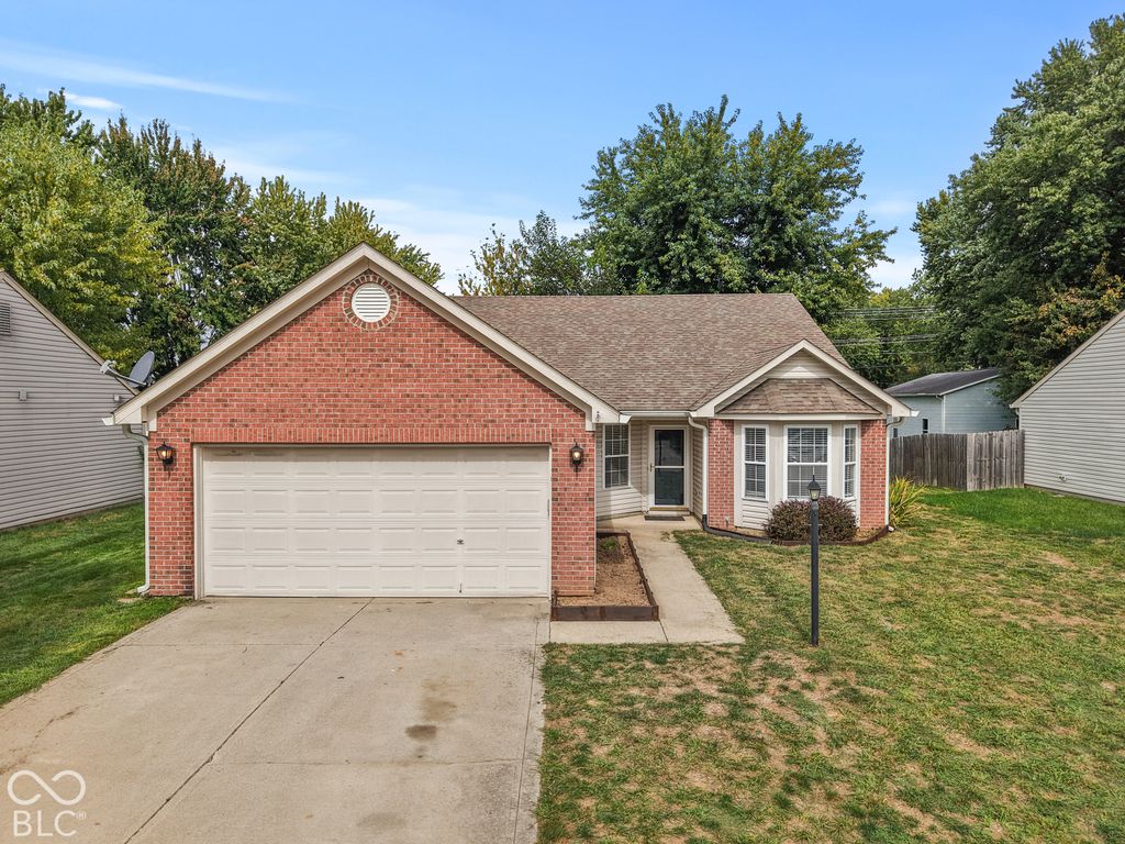 4674 Walker Street, Greenwood, IN 46143